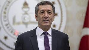Ziya Selçuk Kimdir ?